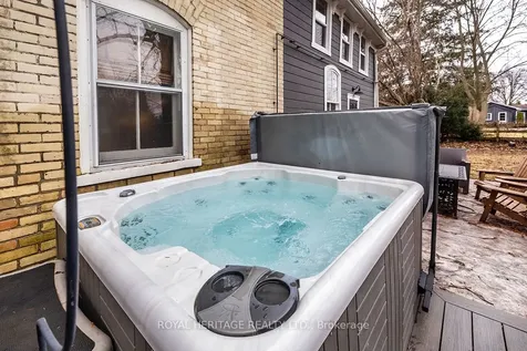 220 Cochrane Street Scugog ON L9L 1M1