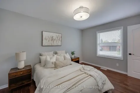 234 Oshawa Boulevard N Oshawa ON L1G 5S9