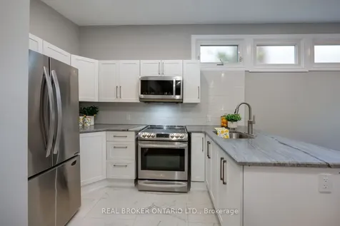 234 Oshawa Boulevard N Oshawa ON L1G 5S9