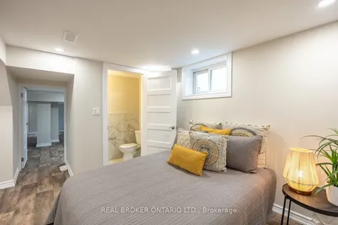 234 Oshawa Boulevard N Oshawa ON L1G 5S9