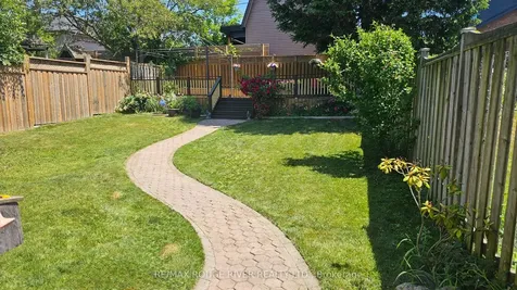 1125 Byron Street S Whitby ON L1N 4S4