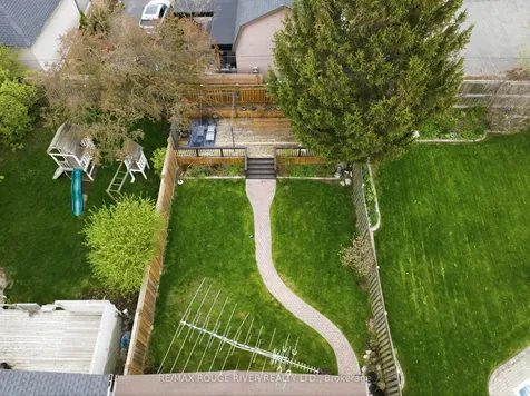 1125 Byron Street S Whitby ON L1N 4S4
