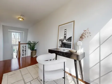 1021 Craven Road Toronto ON M4J 4V7