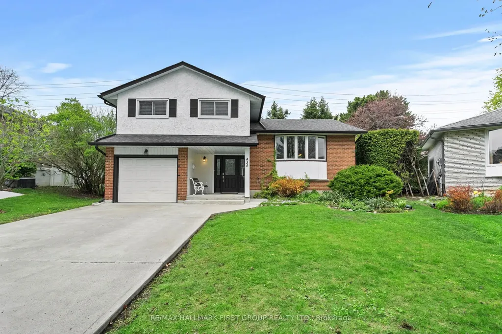 434 Hackney Court Oshawa ON L1G 2Y4