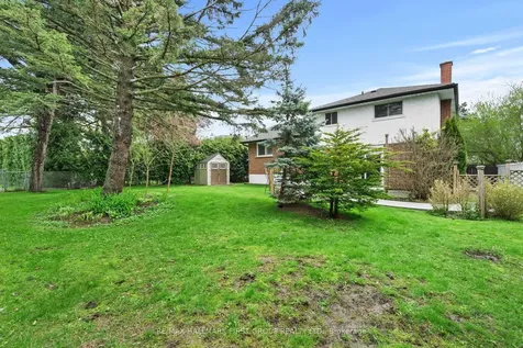 434 Hackney Court Oshawa ON L1G 2Y4