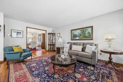 575 Park Crescent Pickering ON L1W 2E1