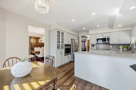 575 Park Crescent Pickering ON L1W 2E1