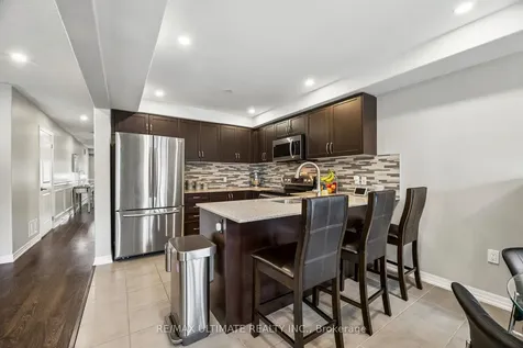 1825 Silverstone Crescent Oshawa ON L1K 0V6