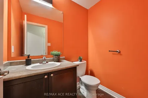 72 Taverner Crescent S Ajax ON L1T 0K1