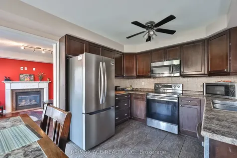 72 Taverner Crescent S Ajax ON L1T 0K1