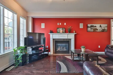 72 Taverner Crescent S Ajax ON L1T 0K1