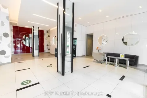 30 Meadowglen Place W Toronto ON M1G 0A6