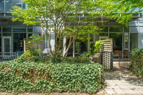 201 Carlaw Avenue Toronto ON M4M 2S3