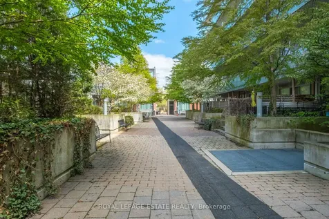 201 Carlaw Avenue Toronto ON M4M 2S3