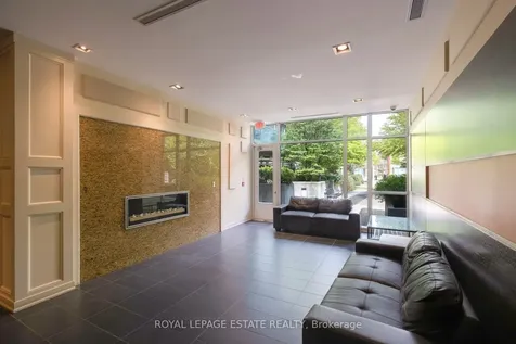 201 Carlaw Avenue Toronto ON M4M 2S3