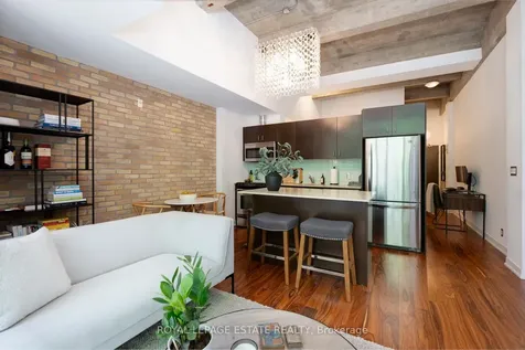 201 Carlaw Avenue Toronto ON M4M 2S3