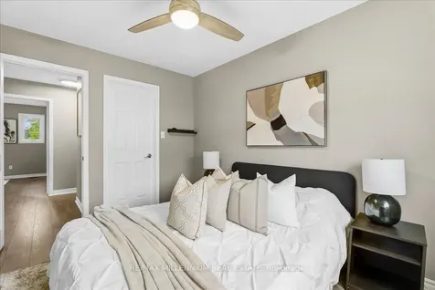 214 Graburn Avenue Oshawa ON L1H 3B1