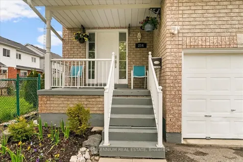 214 Graburn Avenue Oshawa ON L1H 3B1