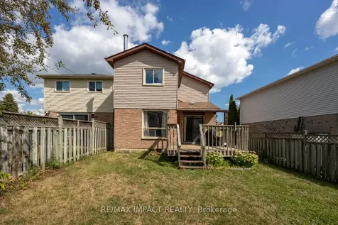 820 Bennett Crescent Oshawa ON L1K 1V4