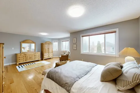 7 Finnegan Place Whitby ON L1R 2G2