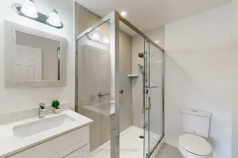 7 Finnegan Place Whitby ON L1R 2G2