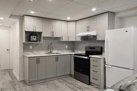 7 Finnegan Place Whitby ON L1R 2G2