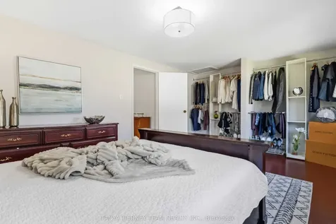 1975 Rosefield Road Pickering ON L1V 3E3