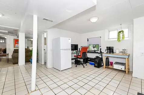 667 Pharmacy Avenue Toronto ON M1L 3H7