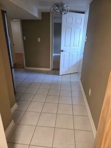 25 Chandler Drive Toronto ON M1G 1Z1