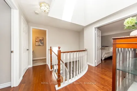 101 Kingswood Drive Clarington ON L1E 1G3