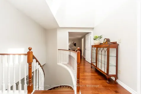 101 Kingswood Drive Clarington ON L1E 1G3