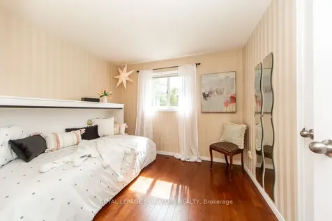 101 Kingswood Drive Clarington ON L1E 1G3