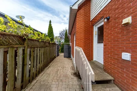 101 Kingswood Drive Clarington ON L1E 1G3