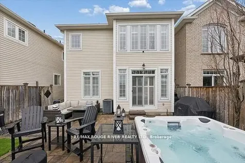 9 Dunstable Drive Whitby ON L1M 2L8