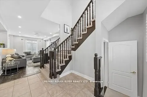 9 Dunstable Drive Whitby ON L1M 2L8