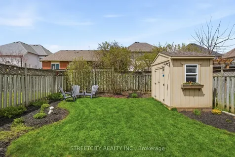 8 Shipley Avenue Clarington ON L1B 1M6