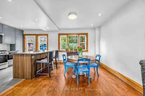 26 Maryland Boulevard Toronto ON M4C 5C9