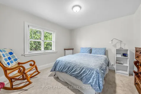 26 Maryland Boulevard Toronto ON M4C 5C9