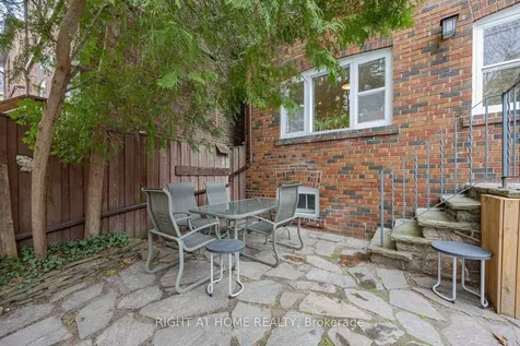 26 Maryland Boulevard Toronto ON M4C 5C9
