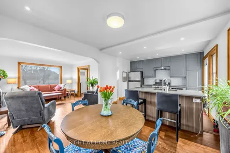 26 Maryland Boulevard Toronto ON M4C 5C9