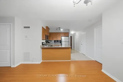 6 Rosebank Drive Toronto ON M1B 0A1