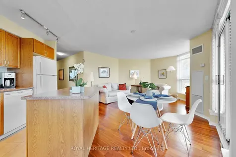 340 Watson Street W Whitby ON L1N 9G1