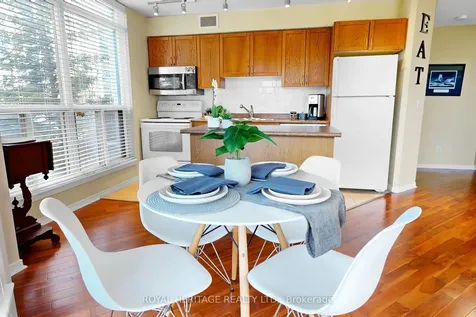 340 Watson Street W Whitby ON L1N 9G1