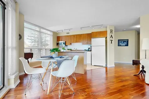 340 Watson Street W Whitby ON L1N 9G1