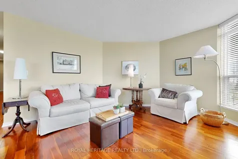 340 Watson Street W Whitby ON L1N 9G1