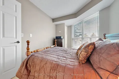 340 Watson Street W Whitby ON L1N 9G1