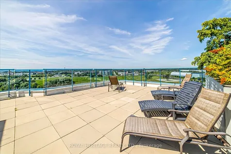 340 Watson Street W Whitby ON L1N 9G1