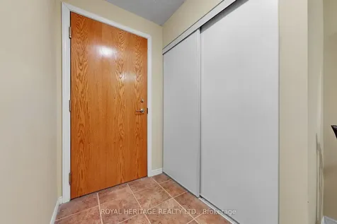 340 Watson Street W Whitby ON L1N 9G1