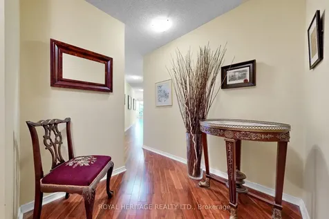 340 Watson Street W Whitby ON L1N 9G1