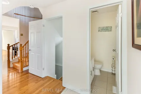 1518 Woodruff Crescent Pickering ON L1V 3S6